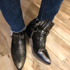 YRU MOTO BOOTIES 🔗🔗🔗